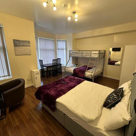 Olive Lodge Blackpool Luaran gambar