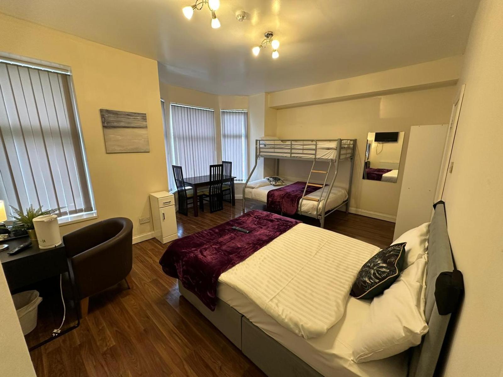 Olive Lodge Blackpool Luaran gambar